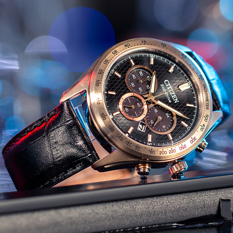 Montre Homme Eco-Drive — Quartz Solaire, Acier Inoxydable, Cadran Rond Sport