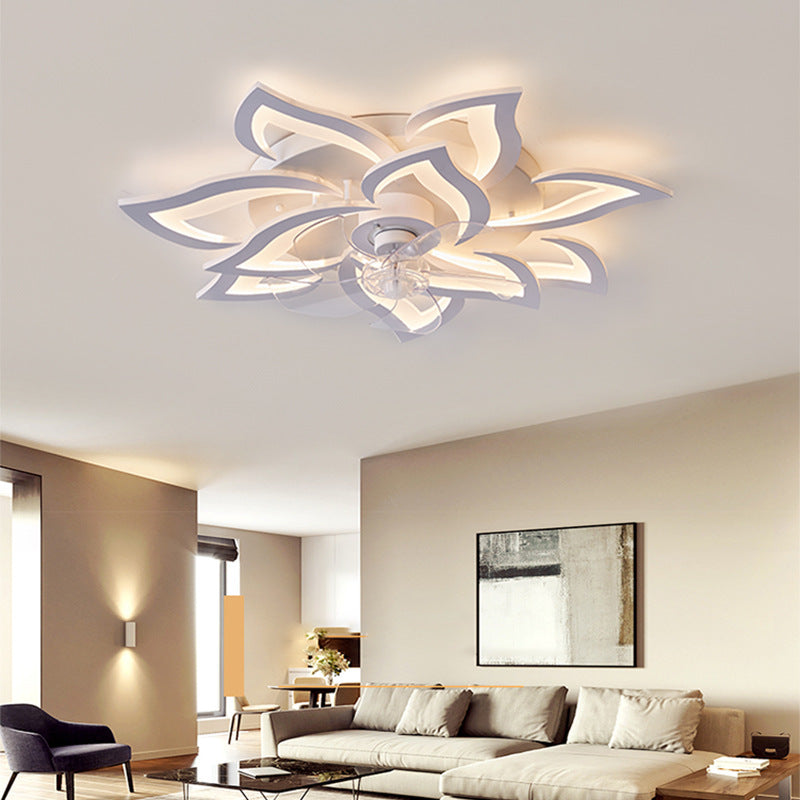 Moderner leiser Deckenventilator mit Licht — 50W, App- & Fernbedienung, stufenloses Dimmen, mehrere Flügelstile