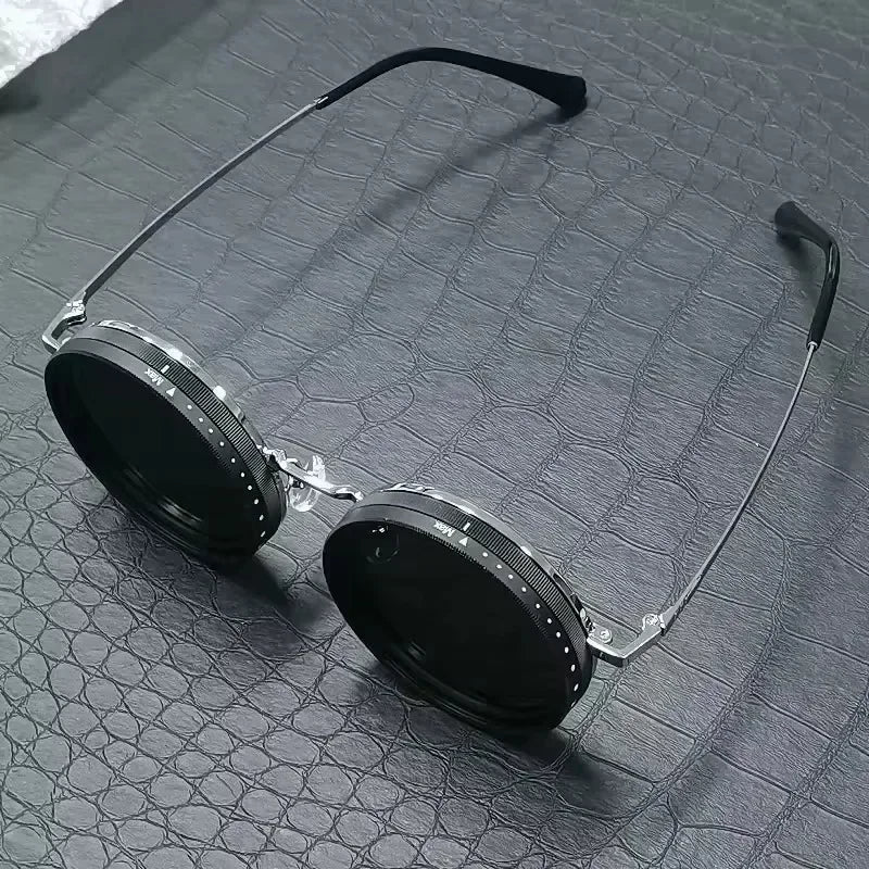 Adjustable Dimming Sunglasses | Teckeleck UK